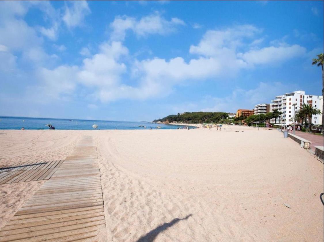 FENALS BEACH&CHIC, pk, top apartment full equipped Lloret de Mar Exteriör bild